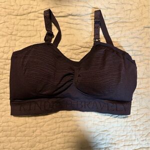 Kindred Bravely sublime hands free pumping and nursing bra!